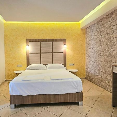 Minos Boutique Hotel Айя-Галіні Екстер'єр фото